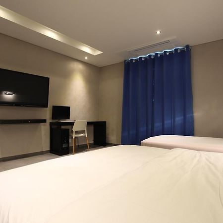 C&B Hotel Ansan Eksteriør billede