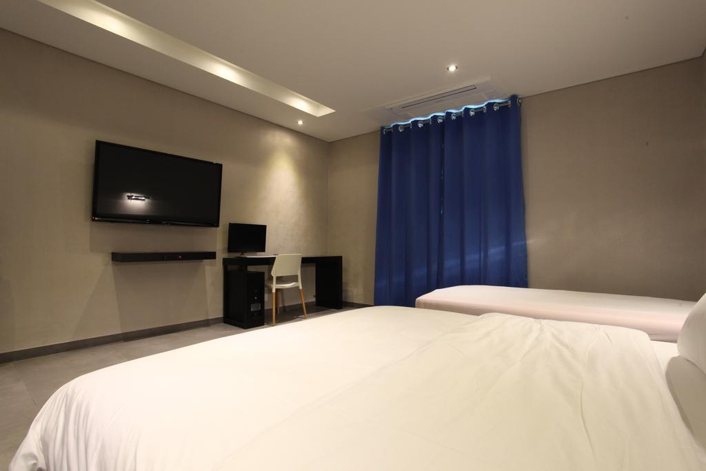 C&B Hotel Ansan Eksteriør billede
