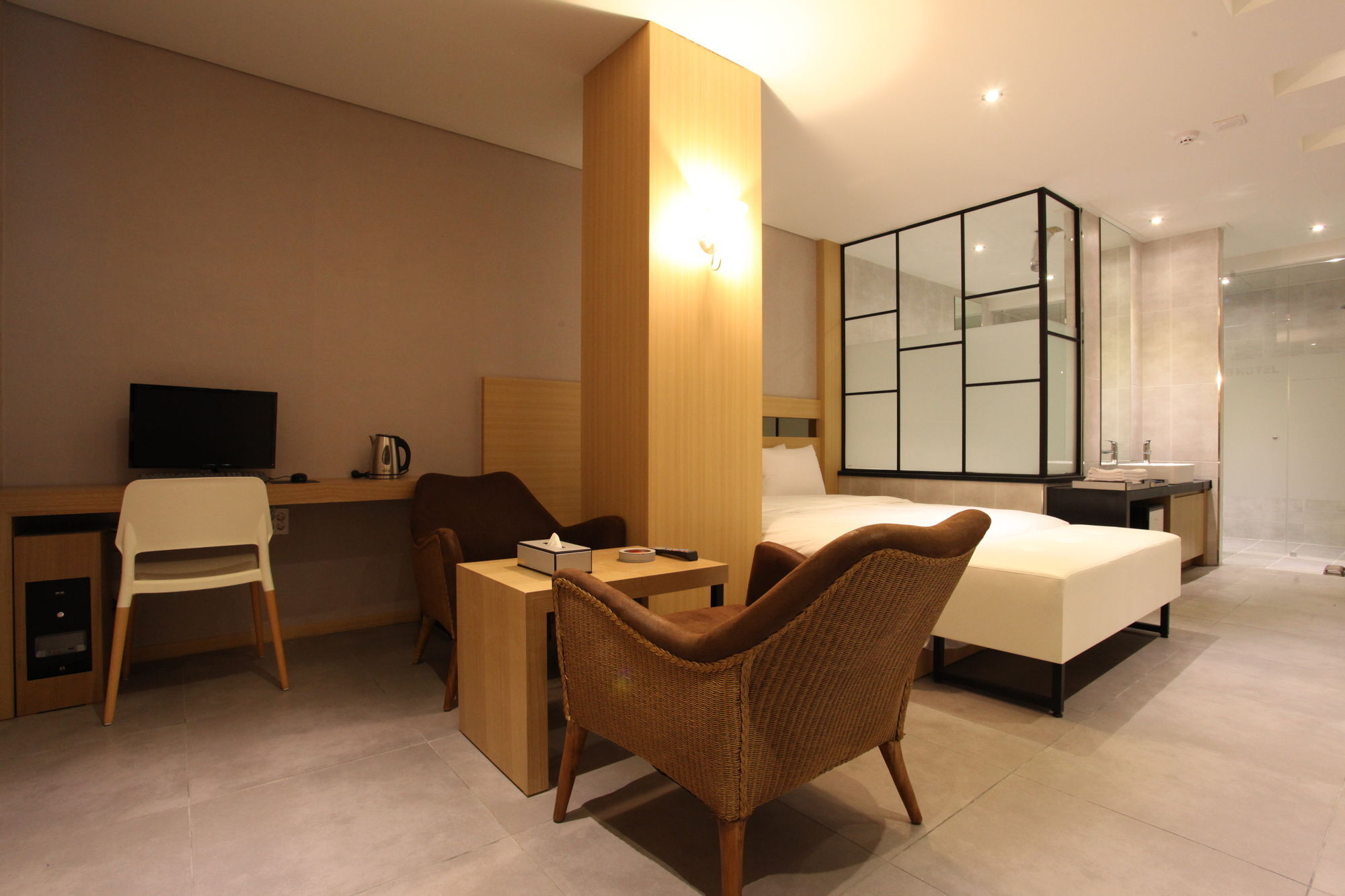 C&B Hotel Ansan Eksteriør billede